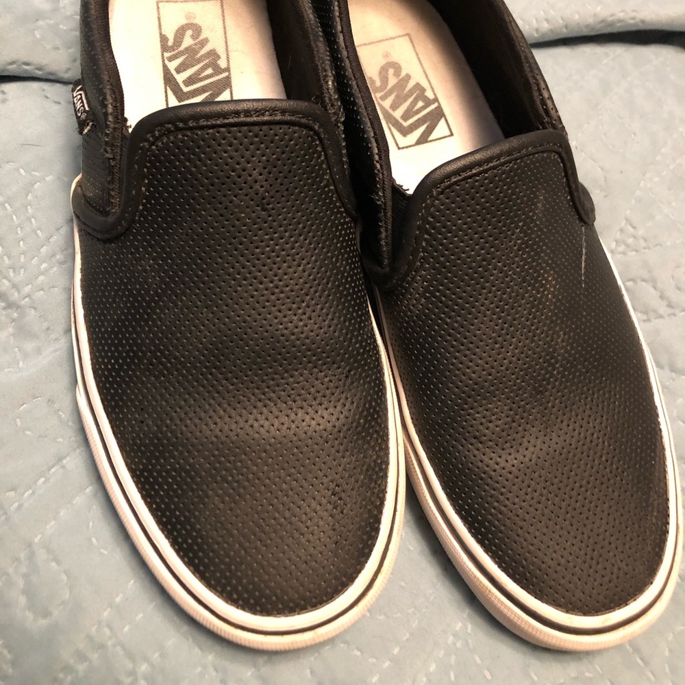 Vans Classic Leather Slip-On Women’s 8